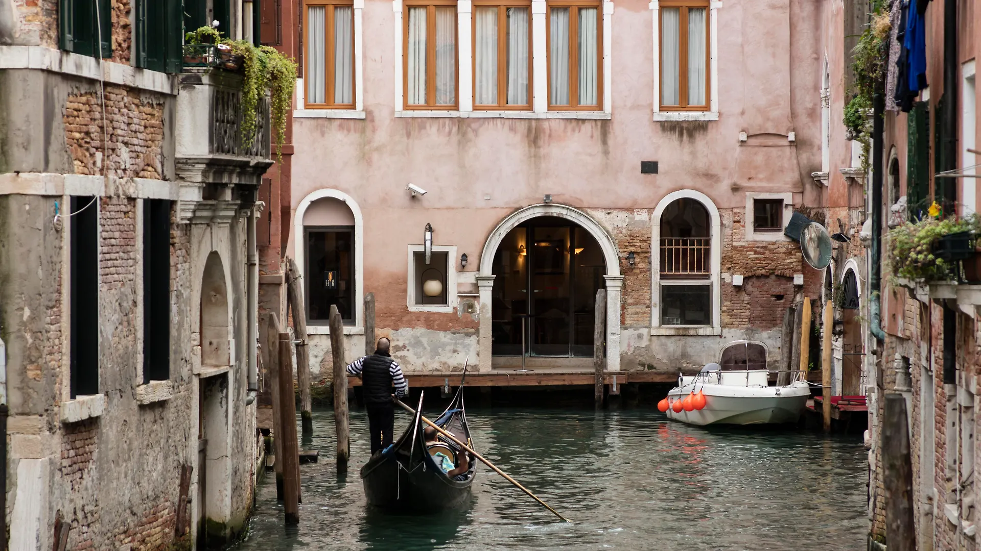 All'Angelo Art Hotel Venedig 4*,