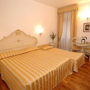 Casa Sul Molo Oda ve Kahvaltı